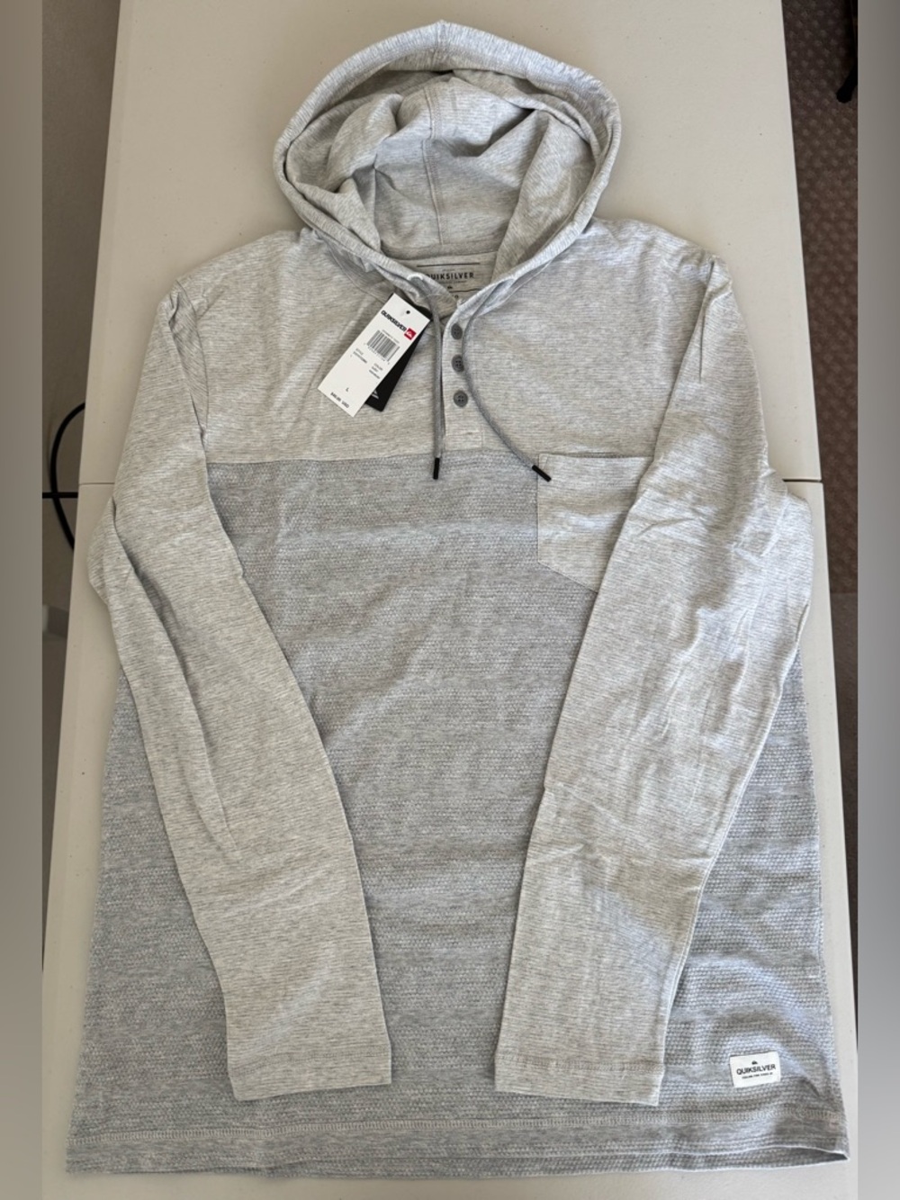 NWT Quiksilver Men’s Hooded Shirt